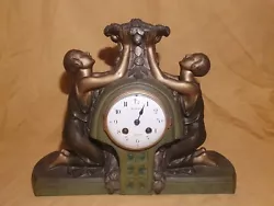 Pendule art deco des années 1930. 1930s art deco clock. with its pendulum + its keys. Excellent condition, no shock,...