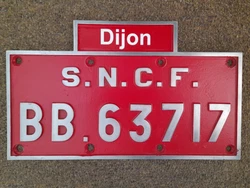Plaque latérale du locomotive diesel SNCF BB 63717 en bon état (la plaque nest pas fendue) anciennement du dépôt de...