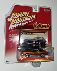 2016 Classic Gold Collection #10 Johnny Lightning 1973 Pontiac GTO L.E. Orange.