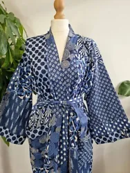 Use our floral print robe as a cover up on the beach or after a dip in the pool. Add a luxe, boho feel to your bridal...