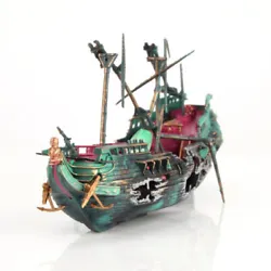 Decorates this boat wreck shape decor underwater, and adds more nature and historical factors to your room. This...