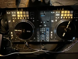 rane one dj controller. Great condition 