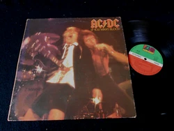 ARTISTE / TITRE :AC/DC 