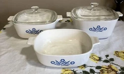 Vintage Corning Ware Blue Cornflower 5 Piece Casserole Baking Set Three Dishes and Two Lids:1 3/4 Qt., 1 1/2 Qt., 1 Qt....