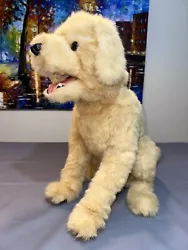 2007 Golden Retriever Interactive Animatronic Pet Dog. In great working condition.