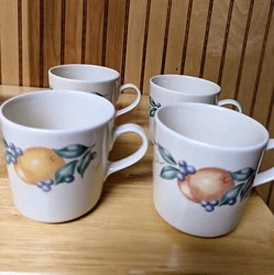 Corning Ware Corelle Abundance 4 Coffee Cups Mugs Fruit Pattern.