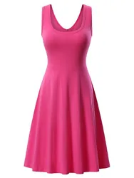 This knee length dress is a warm weather go-to. Made of a soft jersey material, its stretchy and flattering, skimming...