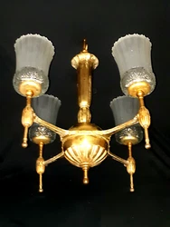 4 TULIPES VERRE EPAIS DE LEPOQUE INTACTES QQ TRACES DE FELES INTERNES. BEAU LUSTRE MASSIF PLUS DE 7 KG ANCIEN BRONZE...