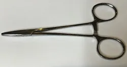 MAKE ME AN OFFER! Hemostat Forceps, 5”, .5” Tips, Serrated, Straight, Stainless. Condition is 