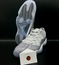 Year of Release :2023. We always DOUBLE-BOX to protect the shoebox. Color :WHITE/UNIVERSITY BLUE.