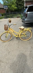 Huffy Nel Lusso 26 inch Cruiser Bike - Yellow.