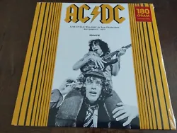 AC/DC LIVE AT OLD WALFORD IN SAN FRANCISCO 3 septembre 1977.