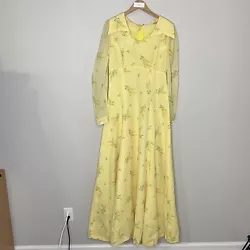 Vintage women’s yellow floral maxi dressSize small. No tag/brand size please refer to measurements for fitLong sheer...