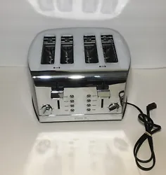 Krups KH734D50 4 Slice Wide-Slot Breakfast Toaster for Bread & Bagels SilverToaster is in great pre-owned condition!...