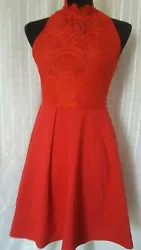 DRESS ELEGANT. COLOR:RED BY: FRANCESCAS SIZE: SMALL. This dress in person is gorgeous. The top of the dress is...