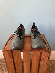 Excellent condition, Adidas cross/track & field cleats in a size 8.5
