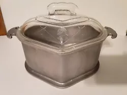 Vintage Guardian Service Aluminum Dutch Oven with Lid in used condition. Check the pics.