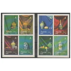 Espagne - 2004 - No 3681/3688 - Artisanat ou métiersTimbres autoadhésifs. La grande majorité des timbres sont neufs...