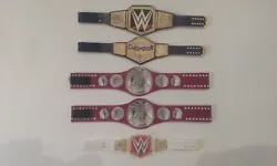These are hand made wrestling belts. They are made from Photo card, Foam, Velcro. Each are used on the highest print...