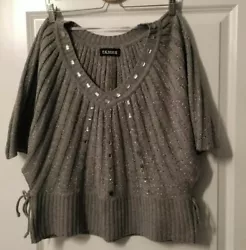Womens Jumper - Size one. Condition is used and excellent, worn twice, no marks of wearing.  Measurements: Sleeve...