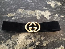 superbe ceinture daim noir Gucci 34 tbe authentique. Règlement sous 24 h maxiEnvois uniquement en colissimo Plus de...
