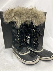 Sorel Joan of Arctic Black Quarry Waterproof Snow Boots Size 9 NEW.  At a discount due to minor retail box wear Boots...