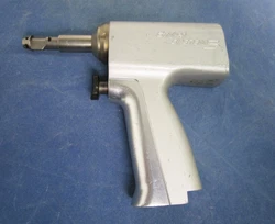 System 5 4206 Reciprocating Saw. Stryker Power Hand Pieces.