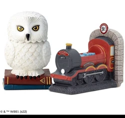 Lot Of Harry Potter Scentsy Warmers lot of 2 new in box.