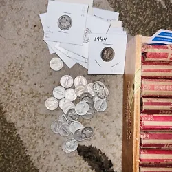 This is a fantastic collection of over 250 Lincoln Wheat Small Cents from 1909-1958, including coins from the...