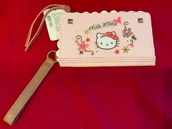 NWT SANRIO HELLO KITTY WRISTLET SNAP ZIP CASE BAG. EMBROIDERED DESIGN WITH 2 ACCENT STUDS.