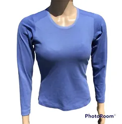 Patagonia Womens Long-Sleeved Capilene® Shirt Size Medium Blue From a smoke and pet free house.