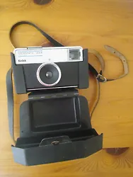 Ancien appareil photo KODAK de collection. Envoi rapide, soigne et économique avec Mondial Relay.