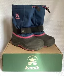Kamik Kids Size 13 Snow Boots Blue with Pink DetailsInsulated (Felt liners). Removable.Girls Youth size 13Pre-owned,...