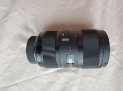 Sigma 18-35mm f/1.8 DC for Nikon Excellent ConditionLens/body capsSee photo(s) for detailed conditionShipped with USPS...