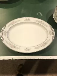 Vintage 13.5 inch serving platterNo chips, cracks or crazingLike new!Great add to your china set