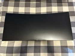 For sale is my LG Ultragear 34GN850-B 3440x1440 curved ultrawide monitor. LG 34GN850. 3440x1440 Resolution. 34”...