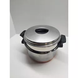 This listing is for Ekcoware Boiling / Steaming Pot w/ Lid. It is in Excellent condition. . Sold as is