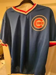 Show your love for the Chicago Cubs with this replica throwback jersey from their iconic 1984 season. This XL jersey...