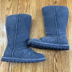 Bearpaw Black Cold Weather / Snow Boots - Size Womens 8 Gray. These have been barely used.