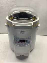 This vintage DAK bread maker machine, model FAB-100-3, is a great addition to any kitchen. With its reliable brand and...