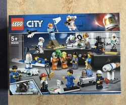 Noël 🎅LEGO City 60230 Ensemble Minifigures Espace Centre De Recherche Spatial.