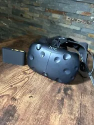 Casque réalité virtuelle VR HTC-Vive Avec cable USB-BOX Et Link Box En bon État.
