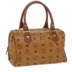 Material PVC Leather. Style Hand Bag. Accessory There is no item box and dust bag. We will send only the item which is...