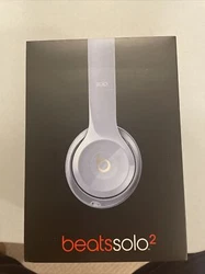 beats by dr. dre solo 2 wired headphones. Condition is 