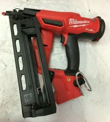 Milwaukee 2841-20 M18 FUEL Ergonomic 16 Gauge Angled Finish Nailer - Bare Tool.