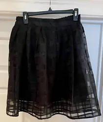 Tulle Skirt w/ LiningNew * No tags, size Medium Add some flouncy fun to your wardrobe with this adorable tulle skirt...
