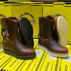 POLYURETHANE CLEAR SOLES. THESE BOOTS ARE VERY TOUGH AND DURABLE. PULL ON SIZES AVAILABLE 6 TO 11 US. GENUINE LEATHER....