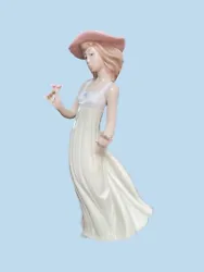 Nao by Lladro Daisa 1991. “Gentle Breeze” Glossy Porcelain Figurine #1158. In excellent pre-owned condition....