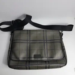 Coach Mens Leather Messenger Bag Gray Green & Black F71063.  Used condition - has regular use wear   A couple of dark...