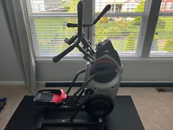 Bowflex Max Trainer M5 Elliptical Machine - Mint - works perfectly.This is a very gently used machine, maybe 15 total...